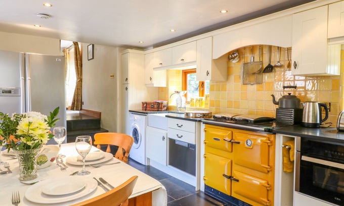 Exmoor National Park House | Great Bradley Cottage