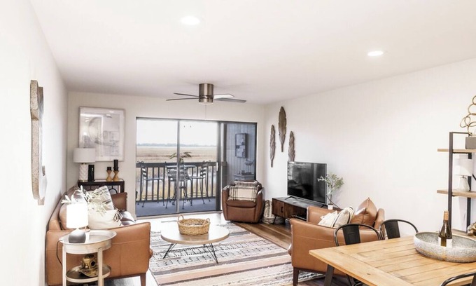 Saint Helena Island House | Great Central Fripp Island Location! Resort Access Always Included!