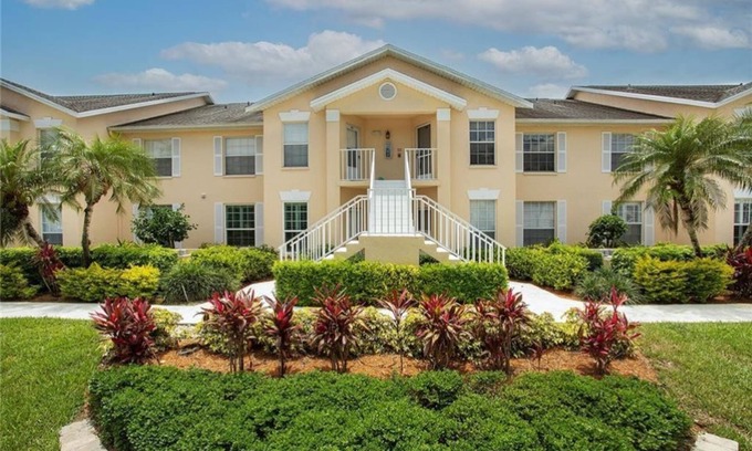 North Naples Condo | Great Condo Near to the beach, Monthly Rentals
