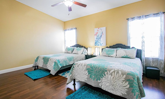 McAllen Condo | Great Escape- Family-sized condo with pool/gameroom & outdoor gazebo