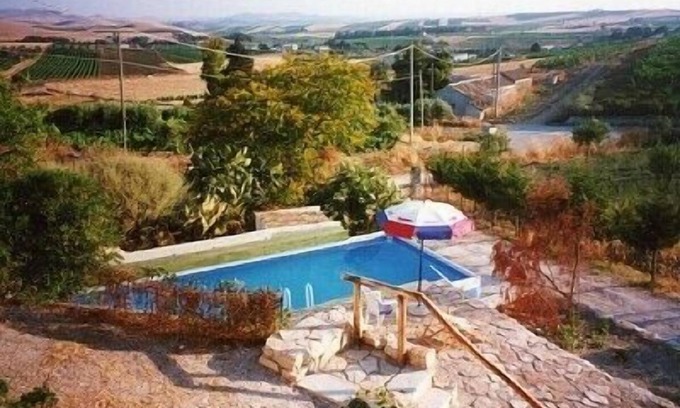 Fulgatore House | great estate