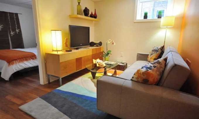 Oakwood Village Apartment | Great Family-Friendly Toronto apt.
