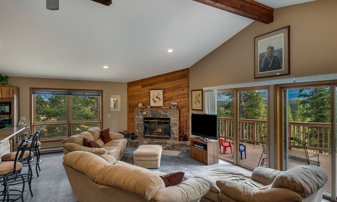 Winter Park Highlands House | Great Family Value - Gorgeous views - Private acre in the pines