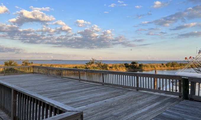 Cocodrie House | Great Fishing Camp in Sportsman's Paradise!