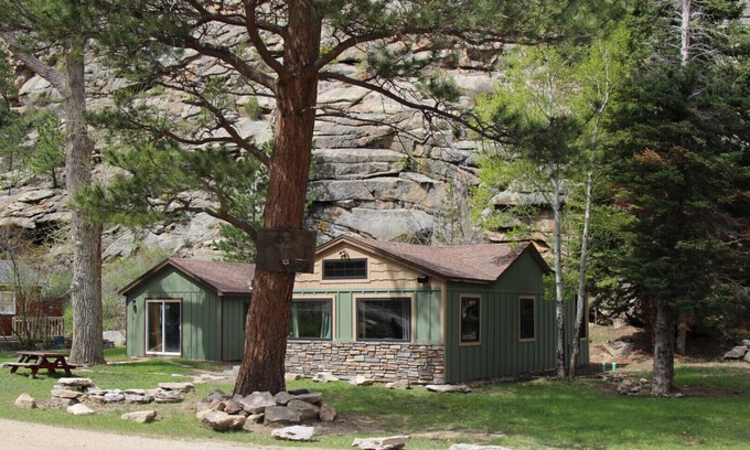 Drake Cabin | Great Getaway on the Big Thompson very near Estes & Rocky Mt. Nat'l Park