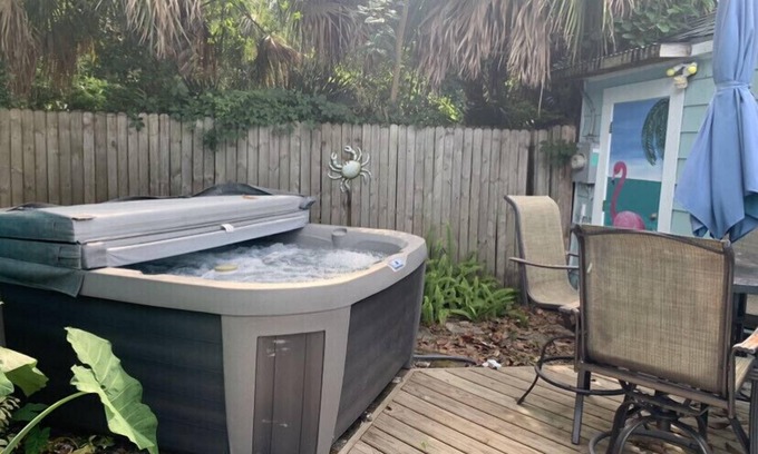 Warrington Apartment | Great Hot Tub Studio size Bungalow for two