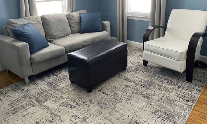 Des Moines House | Great House for longer term guests! 2 bedroom