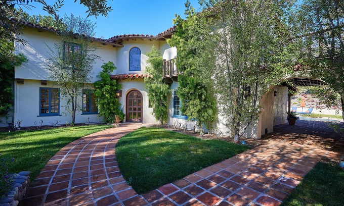 Covenant House | Great house for an active family looking to enjoy San Diego