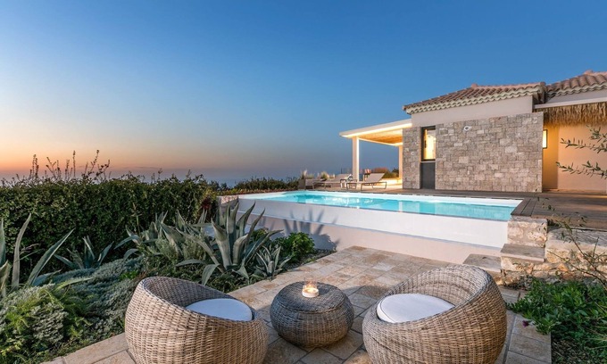 Kavallos Villa | Great Lefkada Villa | 1 Bedroom | Villa.