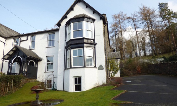 Bowness-on-Windermere Apartment | Great location, quiet yet 5 mins Bowness centre, with walks from the door