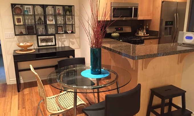 Cottonwood Heights Condo | Great Location. 15 Min. from Canyon Skiing, Downtown, Airport.