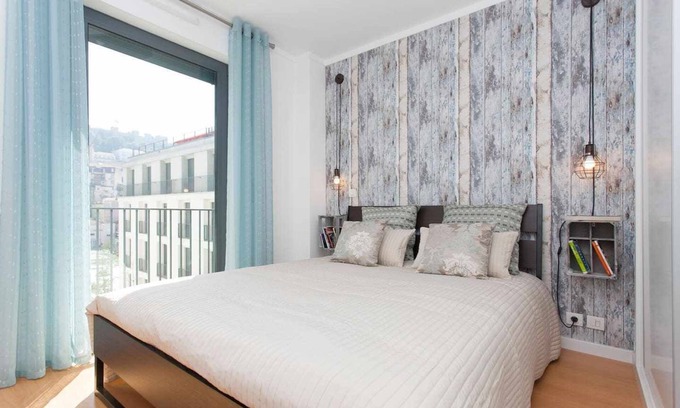 Mouraria Apartment | Great Location Castle Views And Parking