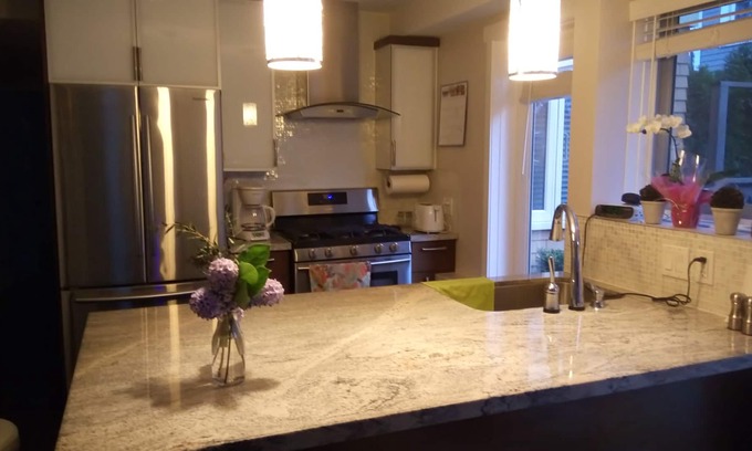 Kitsilano House | Great location - Child friendly in Kitsilano - Vancouver best residential area
