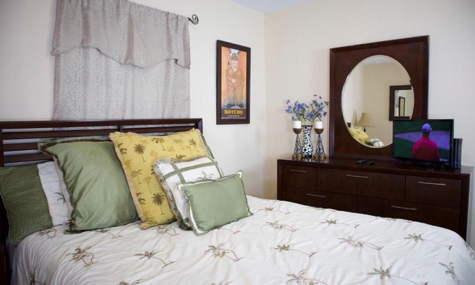 Tampa House | Great Location near Downtown & Airport