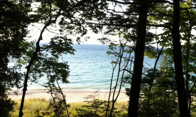 Charlevoix Cottage | Great location! Walkable & lovely sunsets! Walk everywhere.