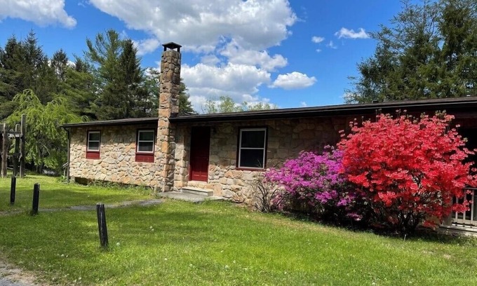 Petersburg House | Great lodging for Penn State events and view of Lake Louise at Camp Golden Pond.