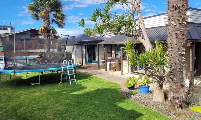 Tauranga House | Great Matua Family Home