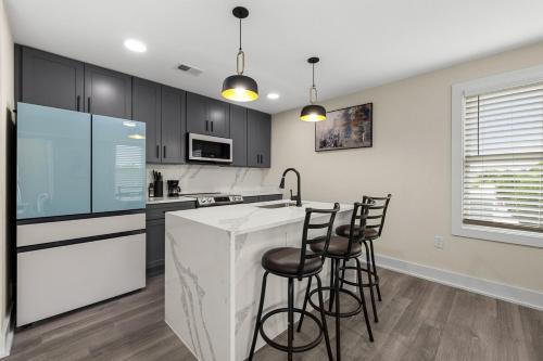 Columbia Heights Apartment | Great NEW 2BR Apartment Spacious