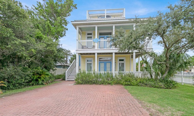 Village of Sugar Beach House | Great pricing, near Seaside!