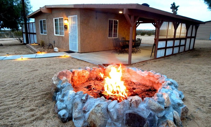 Yucca Valley Cabin | Great property near Joshua Tree Park and PioneerTown.
