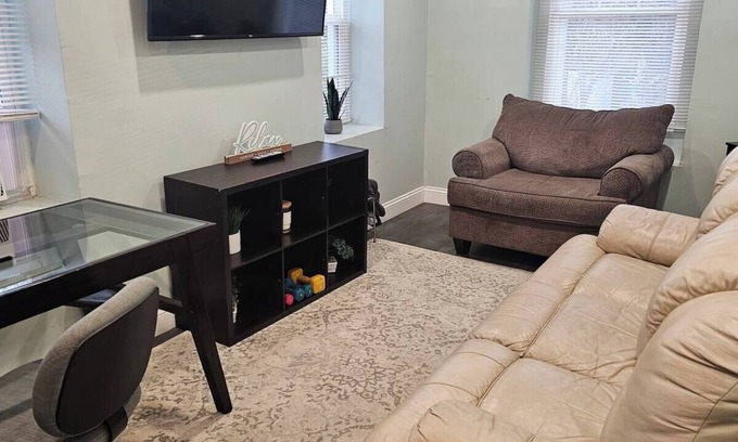 St. Louis Apartment | Great River Getaway