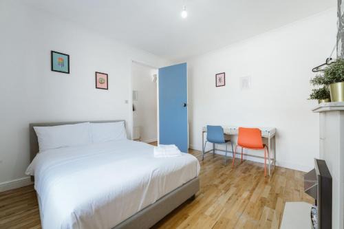 Tower Hamlets House | Great Rooms in Stepney Green Station - 12
