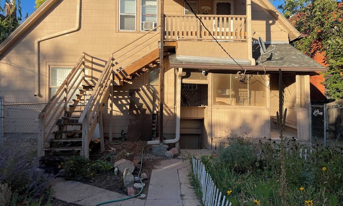 Pueblo Apartment | Great Studio Apartment for Traveling Professional with AC, WiFi