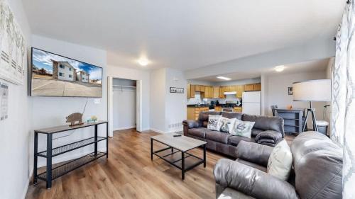 Brighton Apartment | Great two bedroom spot near airport