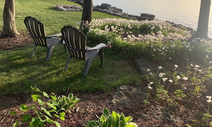 Sturgeon Bay House | Green Bay Waterfront - Estate on the Lake