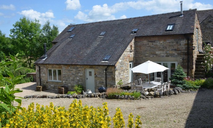 Carsington Cottage | GREEN FARM STABLES, family friendly, with open fire in Hognaston