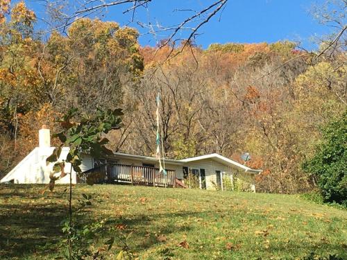 Greenwood House | Green hill cottage