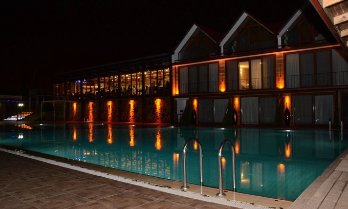 Cumhuriyet Mahallesi Hotel | Green House Garden Park