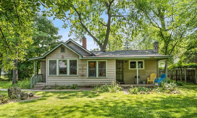Green Lake House | Green Lake 2 Bedroom Home