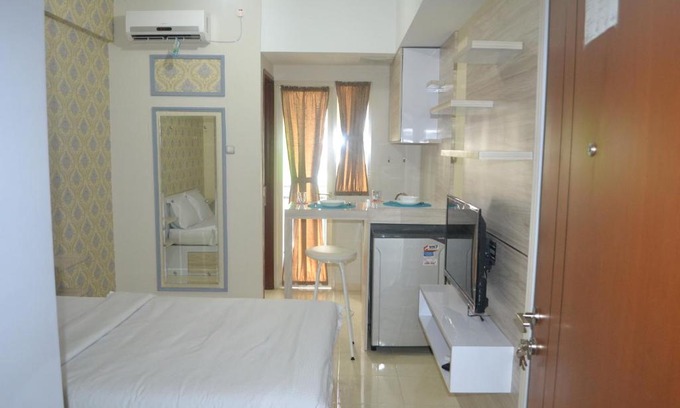 South Tangerang Apartment | Green Lake View - Tower E 59 Acuan Laundry Time
