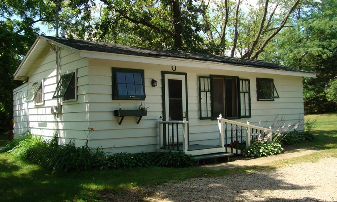 Markesan Cottage | Green Lake, WI. Little House. Handsome Private Vacation Cottage