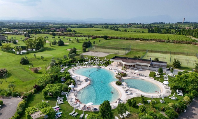 Pozzolengo Apartment | Green Living Apartment Chervo Golf Resort