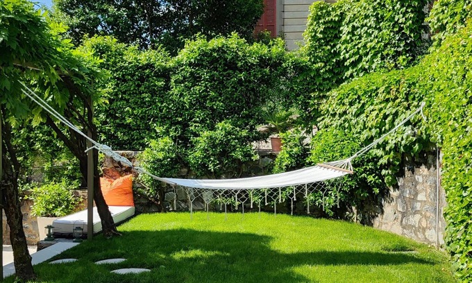 Lovere House | Green Oasis on Lake Iseo - House with Garden and Terrace 1 Minute from the Water