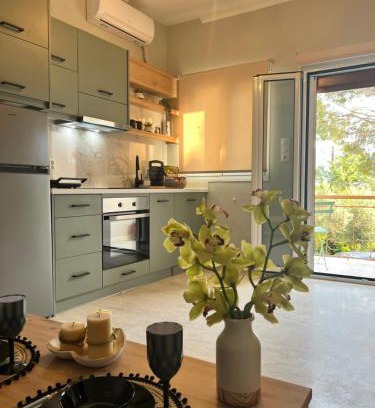Samos Apartment | Green Studio House