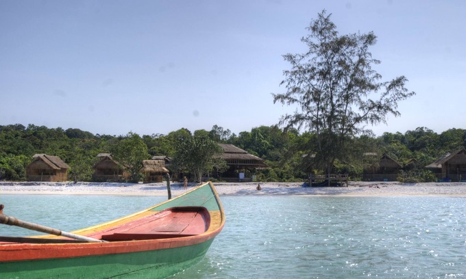 Koh Rong Sanloem Hotel | GreenBlue Beach Bungalow Resort