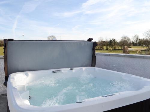 Gilcrux House | Greengill Farm Holiday Cottage - Ukc2768