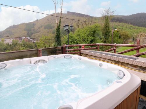 Port Talbot House | Greenheart Cottage