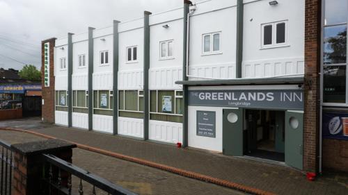 Cleedownton Hotel | Greenland's Inn