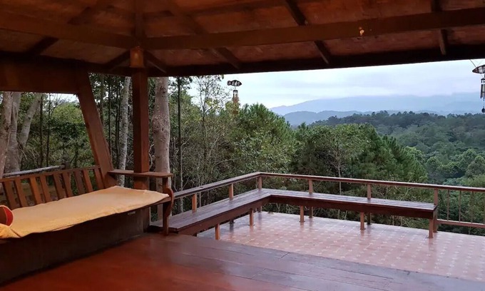 Pa Sang Cottage | Greenleas Cottage, Swimming Pool and Log Fire