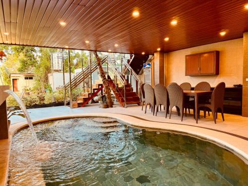 Candelaria Resort | Greenridge Resort