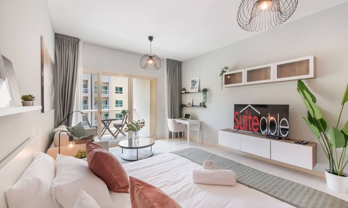 The Greens Apartment | Greens Thayaal 3 313 B · Central studio in The Greens 10min to MetroStation
