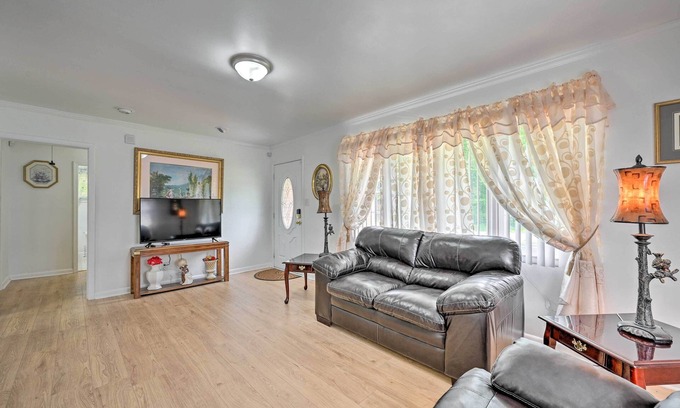 Greensboro House | Greensboro Home < 4 Mi to Downtown!