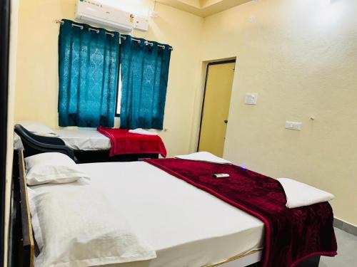 Kamalapur Hotel | Greenstone Resort Hampi