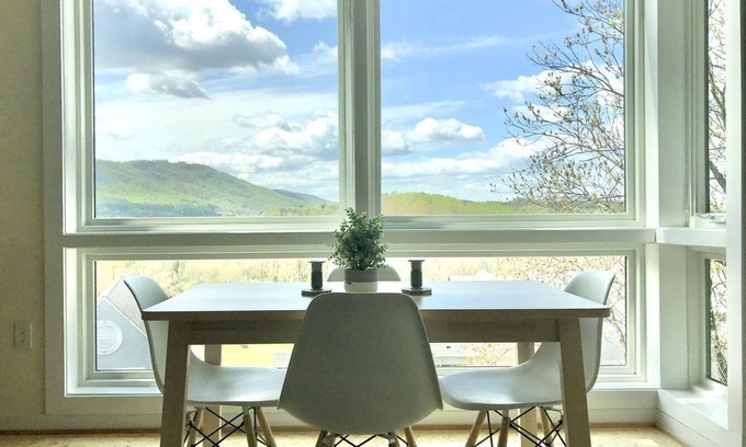 Belmont Apartment | Greensview Apt | 2 Bedroom, 2 Bath - Beautiful views!