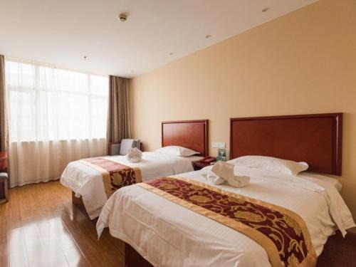 Taicang Hotel | GreenTree Alliance SuZhou TaiCang City Taiping South Road Hotel