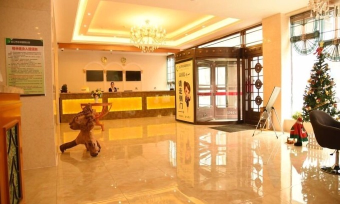 Linjiang Hotel | GreenTree Inn Baishan Linjiang Yalv River Express Hotel